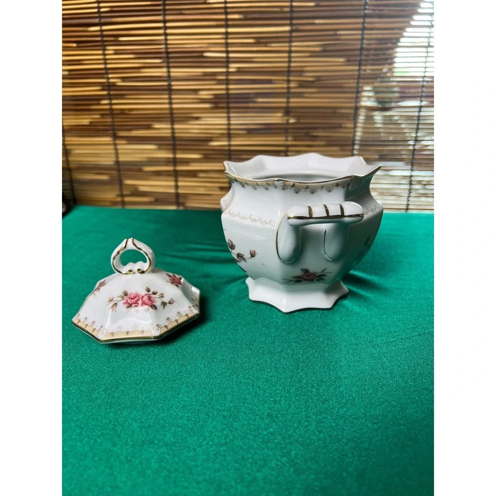 Harmony House Rosette 3674 Fine China Sugar Bowl with Lid Pink Floral Japan Vint